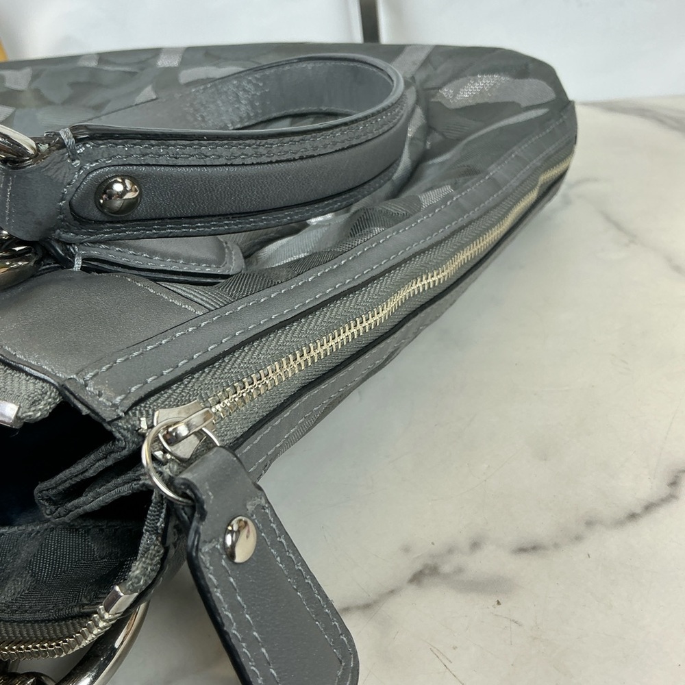 Coach Y2K Kristin 18286 Op Art Gray Silver Metallic Signature Hand Shoulder Bag‎ - Picture 10 of 15